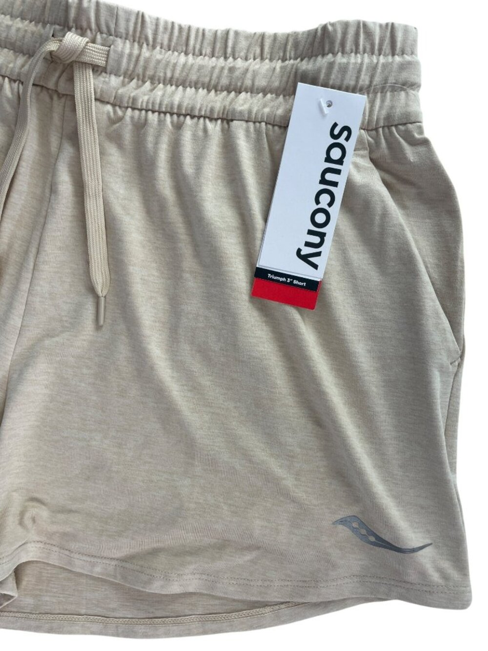 Saucony Triumph 3" Shorts Beige Lightweight Recycled Material Women's Size L NWT - Picture 3 of 9